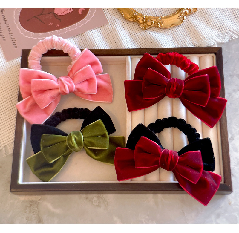 Милые красные бархатные резинк – обзор и цена Hair Tie Velvet