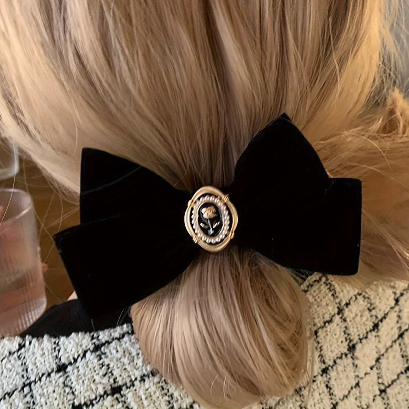 Элегантная бархатная резинка д – обзор и цена Hair Tie Velvet
